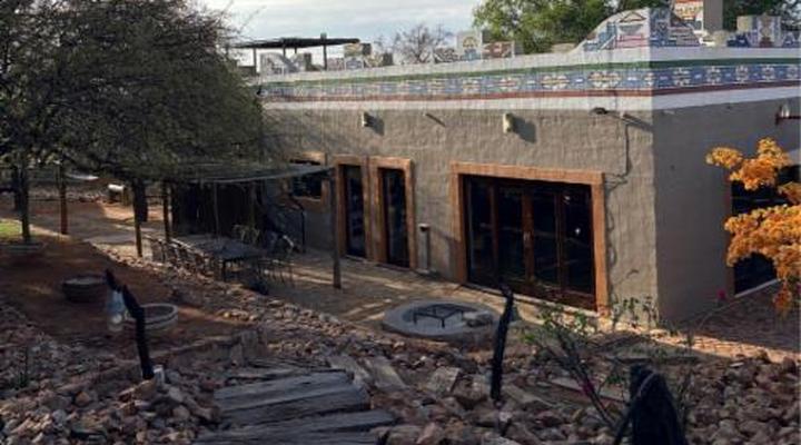 KweKwe Private Game Lodge