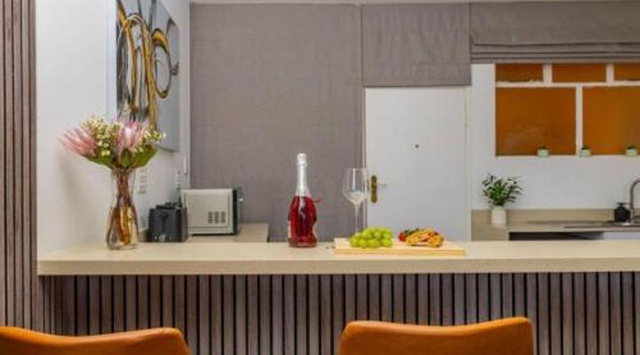 Illovo Luxury 1-Bed Apartment