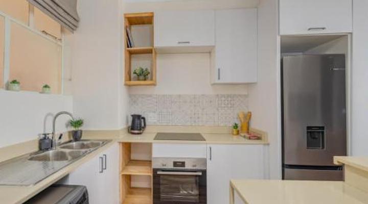 Illovo Luxury 1-Bed Apartment