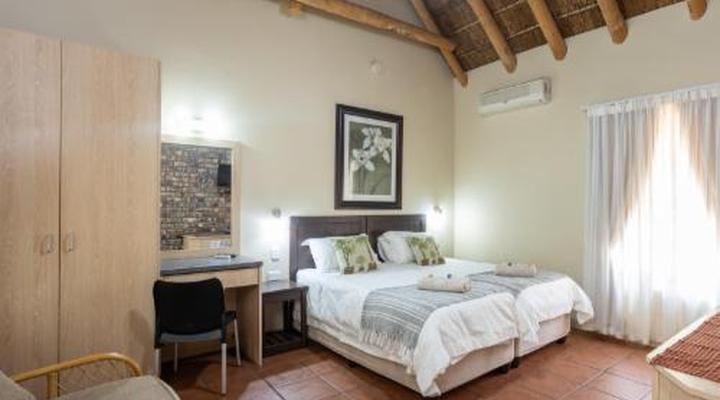 Stonebreaker Country Lodge