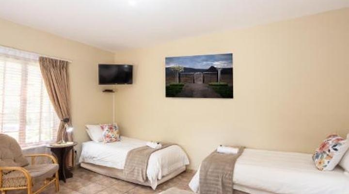 Stonebreaker Country Lodge