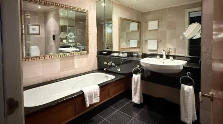 Royal Majestic Hotel