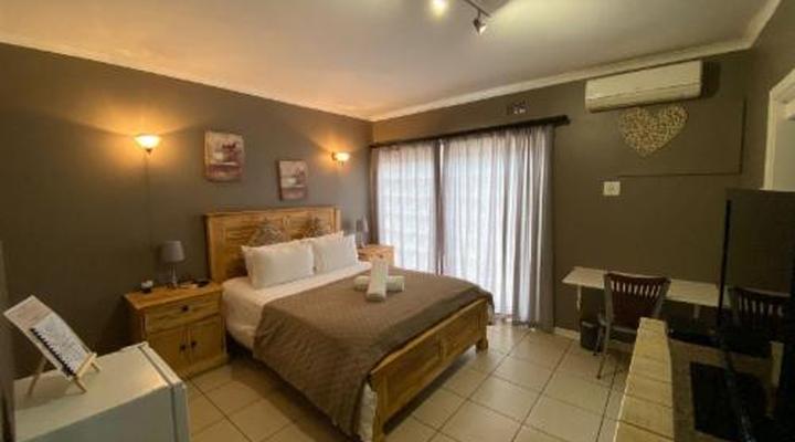 Crayfish Creek Guest House