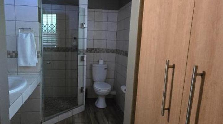 Crayfish Creek Guest House