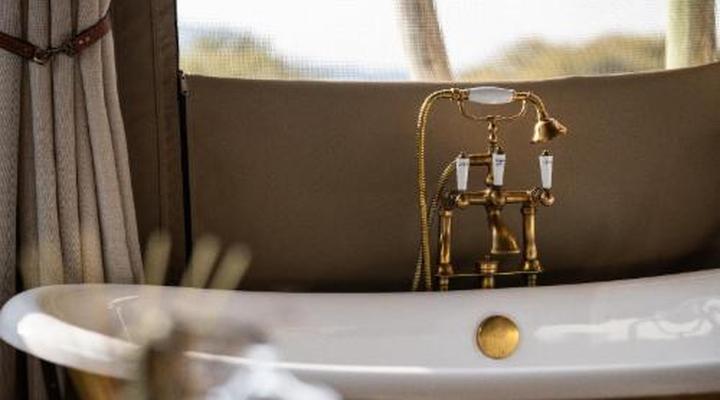 Maloba Lodge-Private Game Reserve