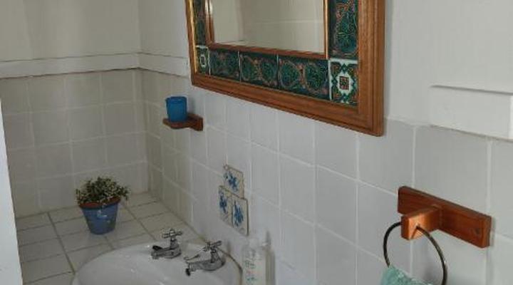 Garden of Eden Cottages & Guest House