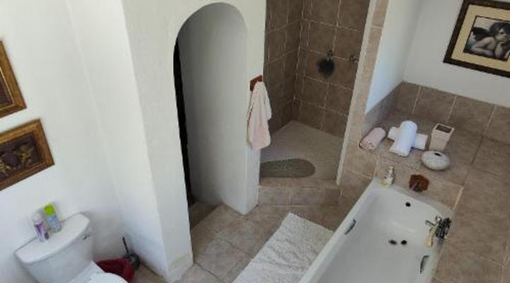 Garden of Eden Cottages & Guest House