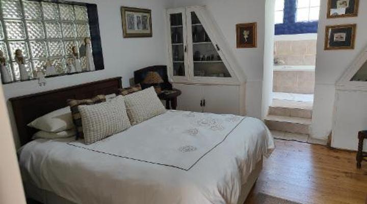 Garden of Eden Cottages & Guest House