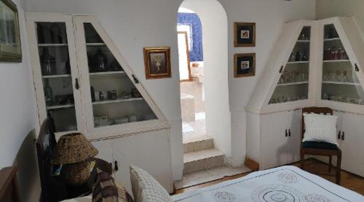 Garden of Eden Cottages & Guest House