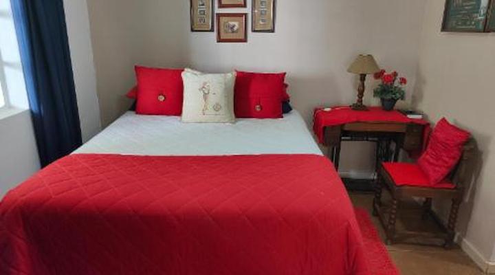 Garden of Eden Cottages & Guest House