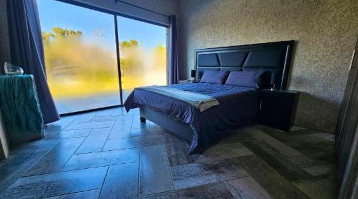 Freeman Manor - Peninsula