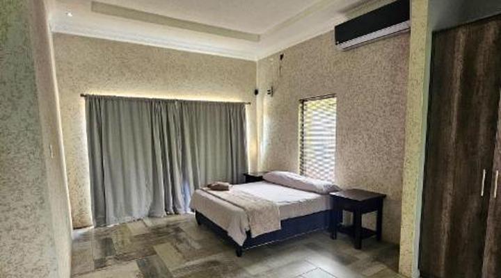 Freeman Manor - Peninsula