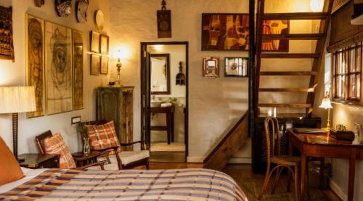 Moontide Guest Lodge