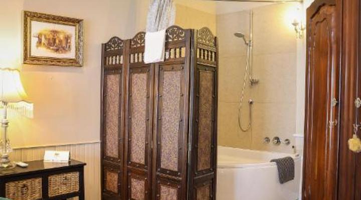 La Pension Guest House