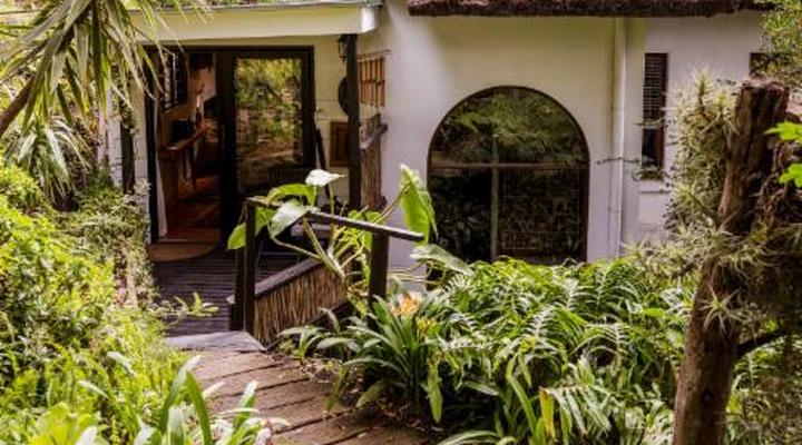 Moontide Guest Lodge