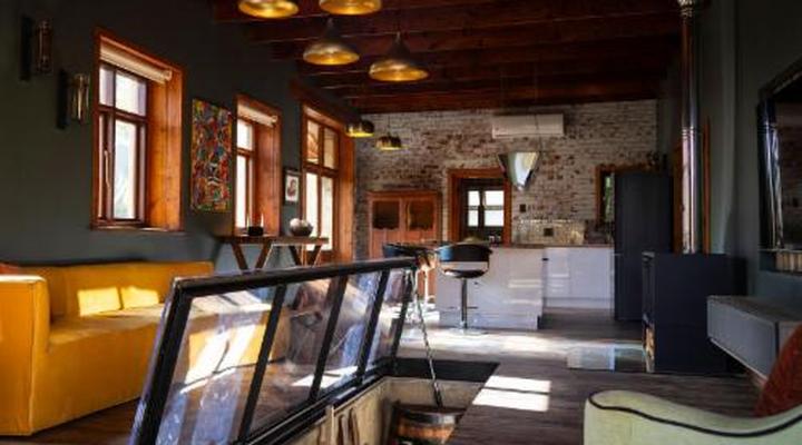 La Pension Guest House