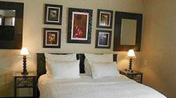 Izimbali Lodge and Restaurant