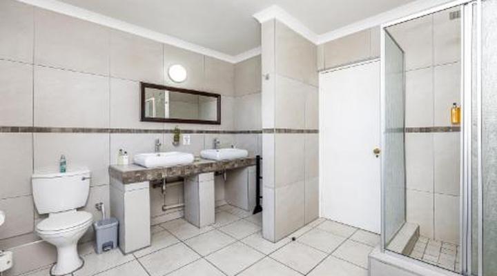 Plattekloof Premium Lodge