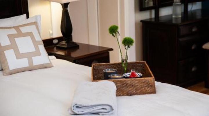 Paul Rene’ Manor House