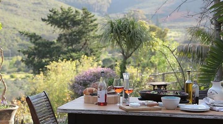 Porcupine Hills Guest Farm