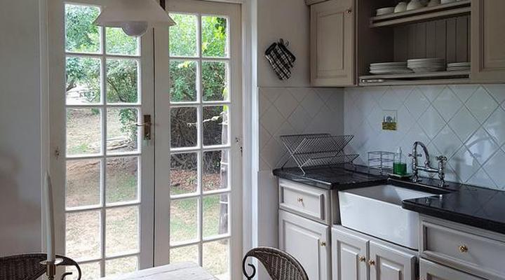 Porcupine Hills Guest Farm