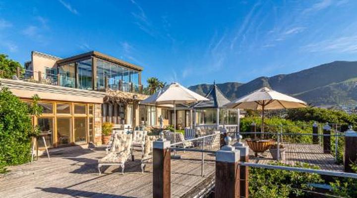 Kennedy's Beach Villa