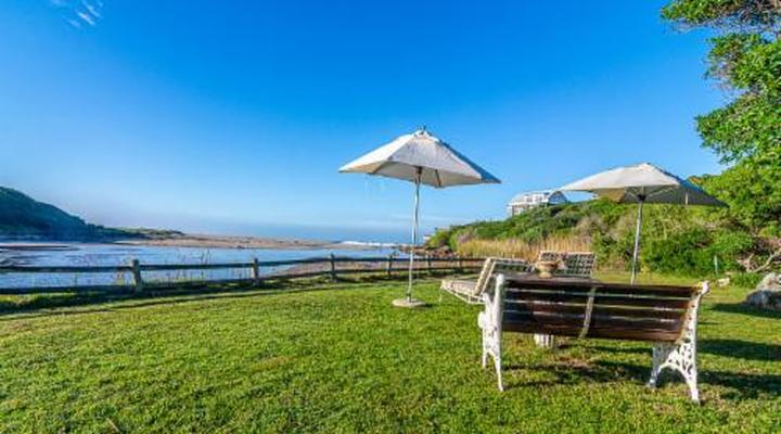 Kennedy's Beach Villa