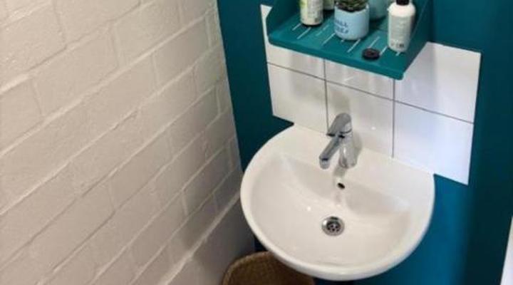 Stay at Cape Station