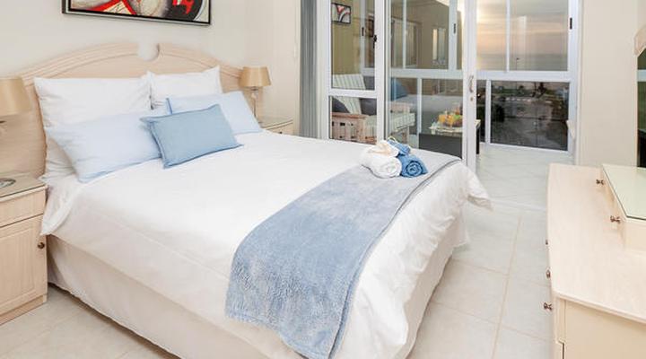 Main Beach Penthouse