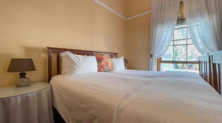 Mountain Manor Guest House