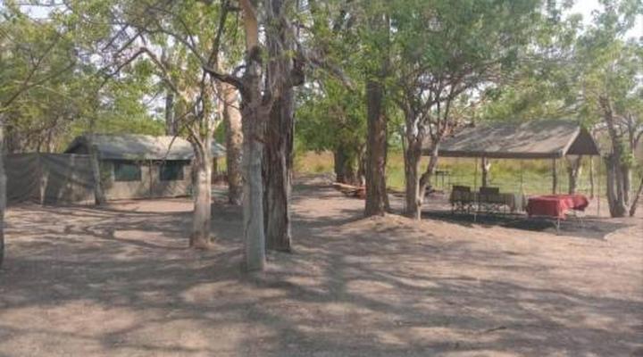 Khwai Game Lodge and Campsite