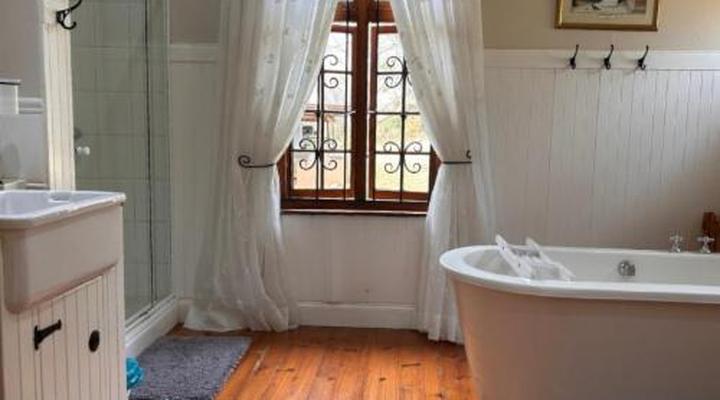 Cedarwood Guest House