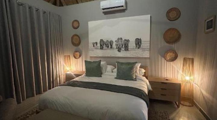 Cheetah Paw Safari Lodge