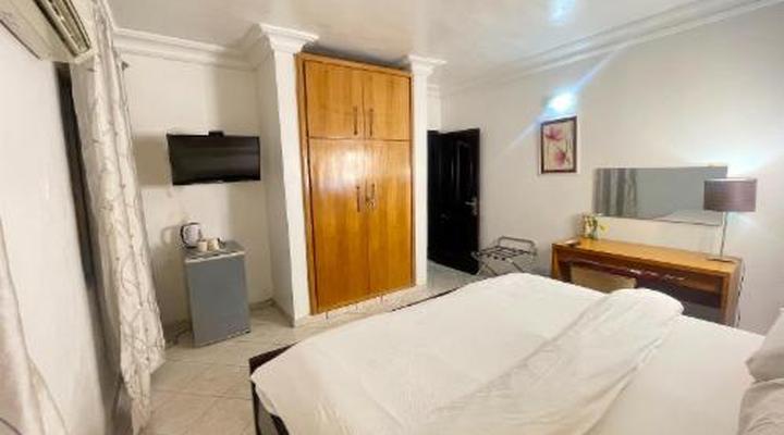 Cata Luxury Apartments