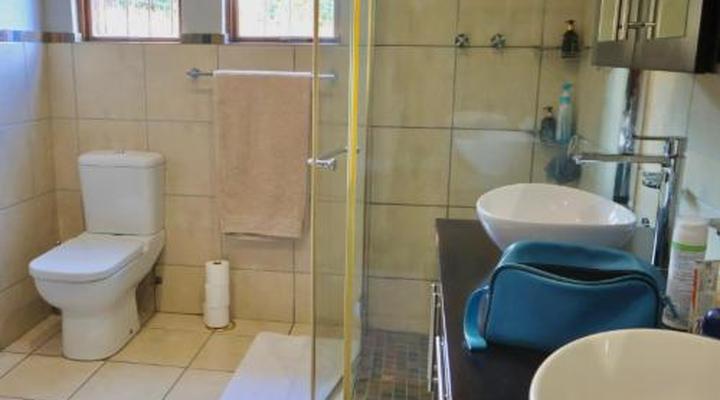 Abangane Guest Lodge