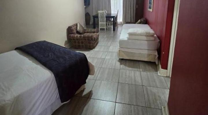 Thatchville Guesthouse