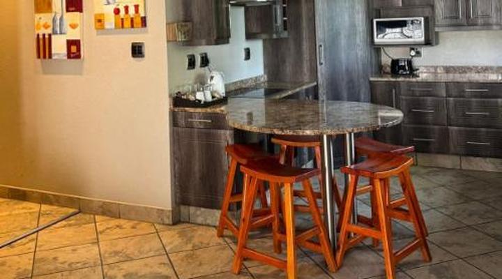 Vineyard on the Hill Guest House