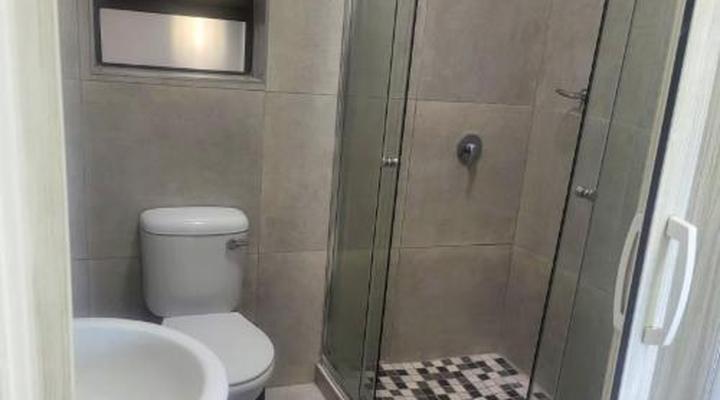 Ematolweni Guesthouse