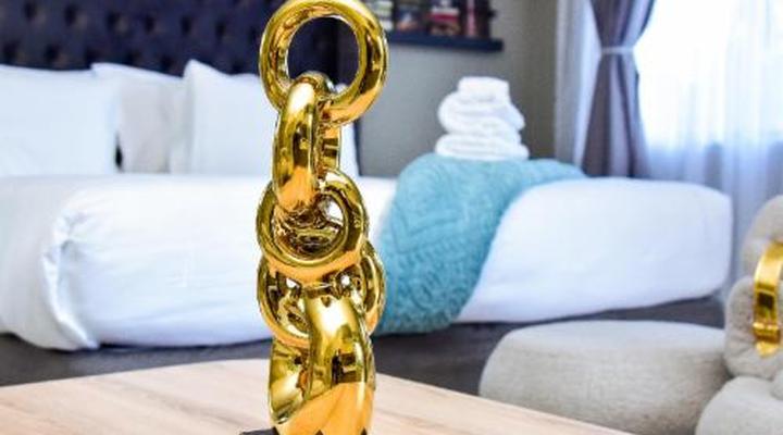 C'est La Vie Guest House