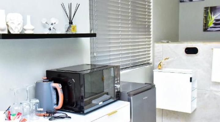 C'est La Vie Guest House