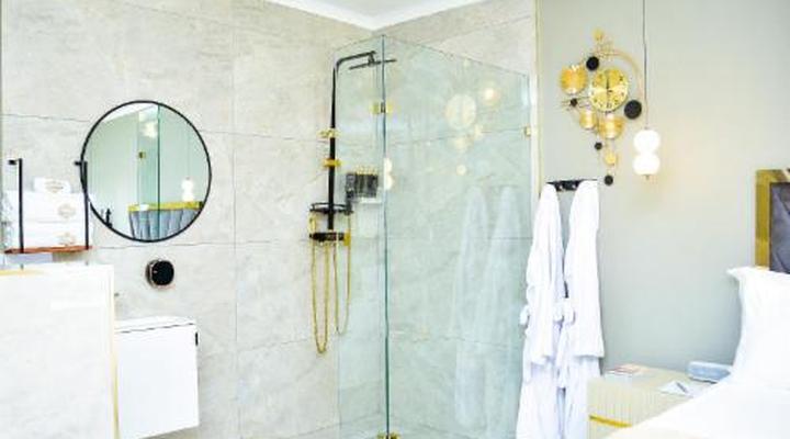 C'est La Vie Guest House