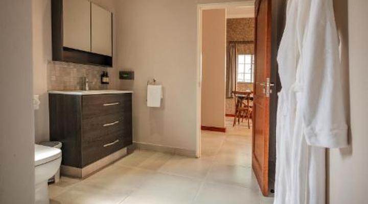 Monkey Thorn Guest Lodge