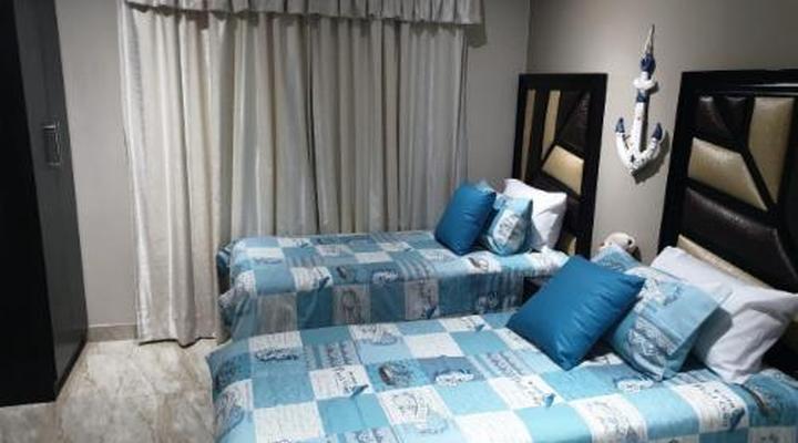 Lillies and Leopards Holiday Home