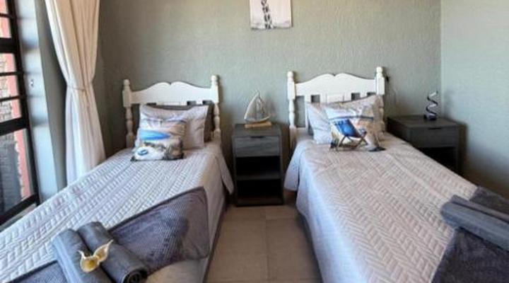 Lillies and Leopards Holiday Home