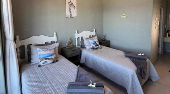 Lillies and Leopards Holiday Home