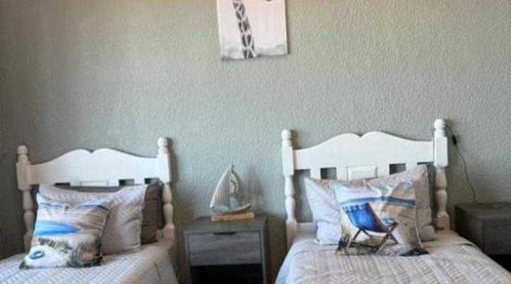 Lillies and Leopards Holiday Home