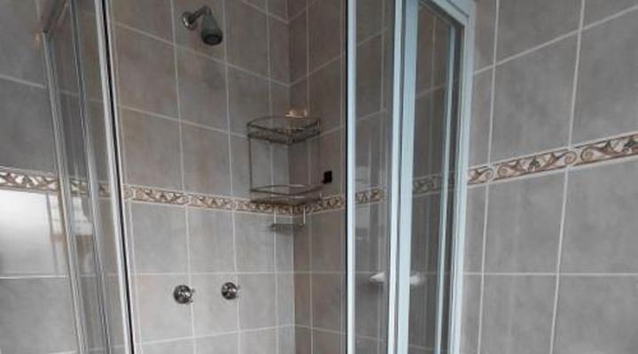 Lillies and Leopards Holiday Home