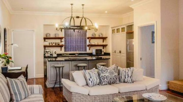 Admiralty Beach House