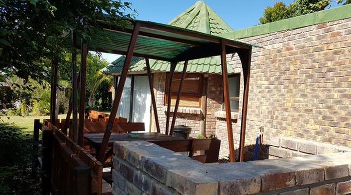 Mountain Breeze Log Cabins
