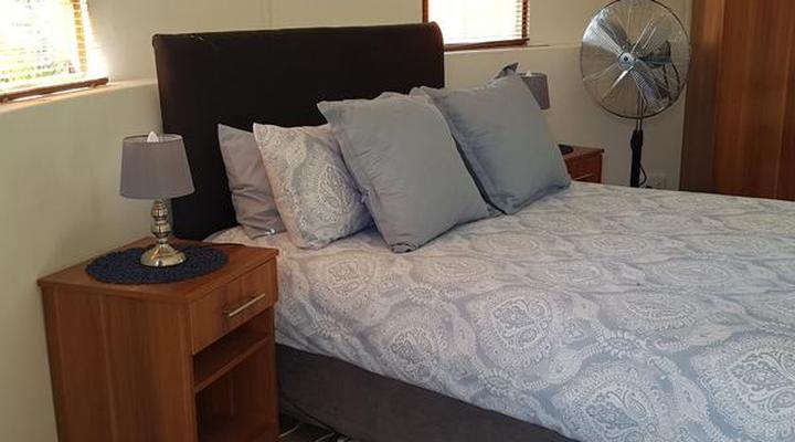 Mountain Breeze Log Cabins